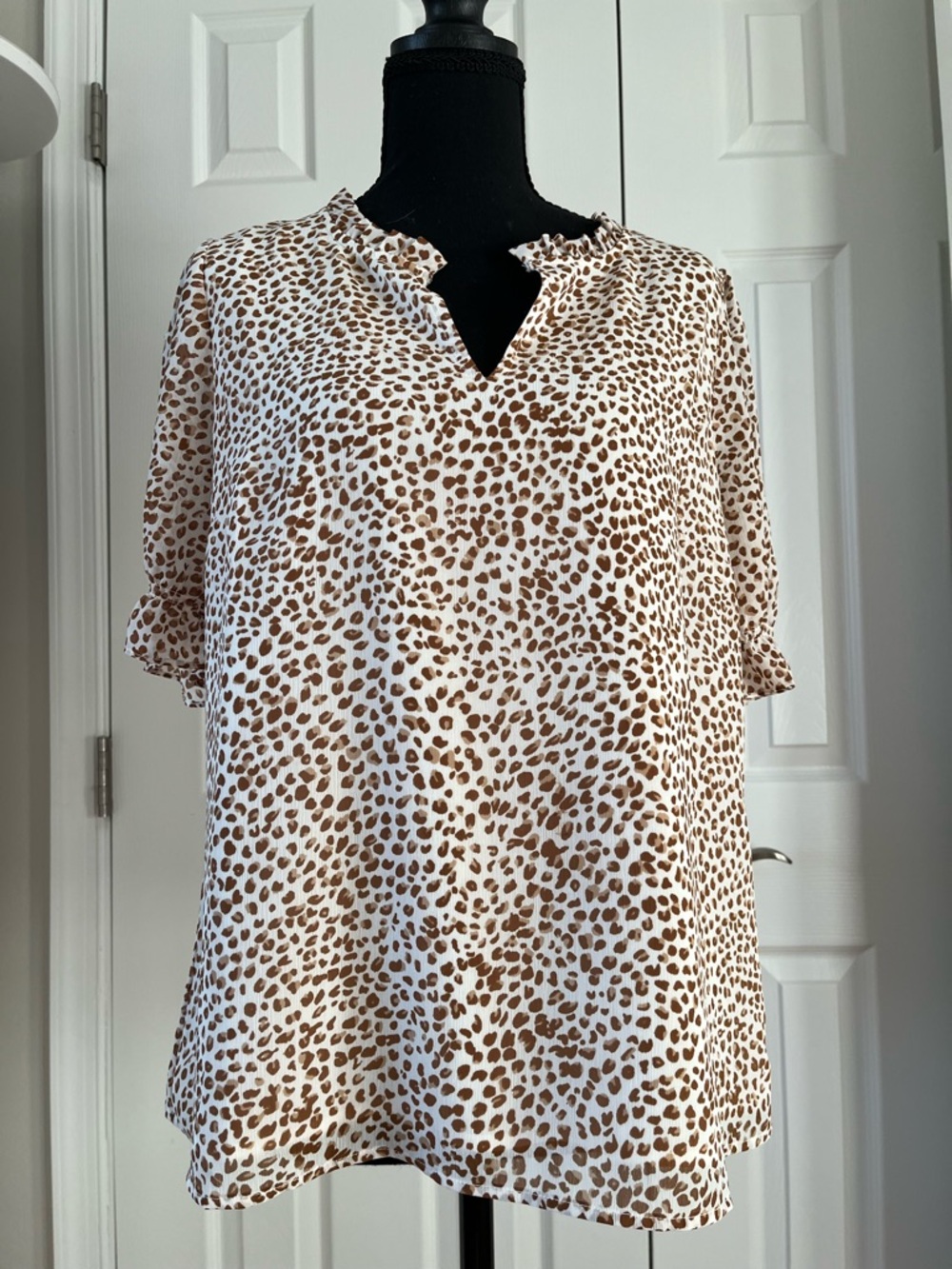 J Crew Printed Blouse Size Medium EUC